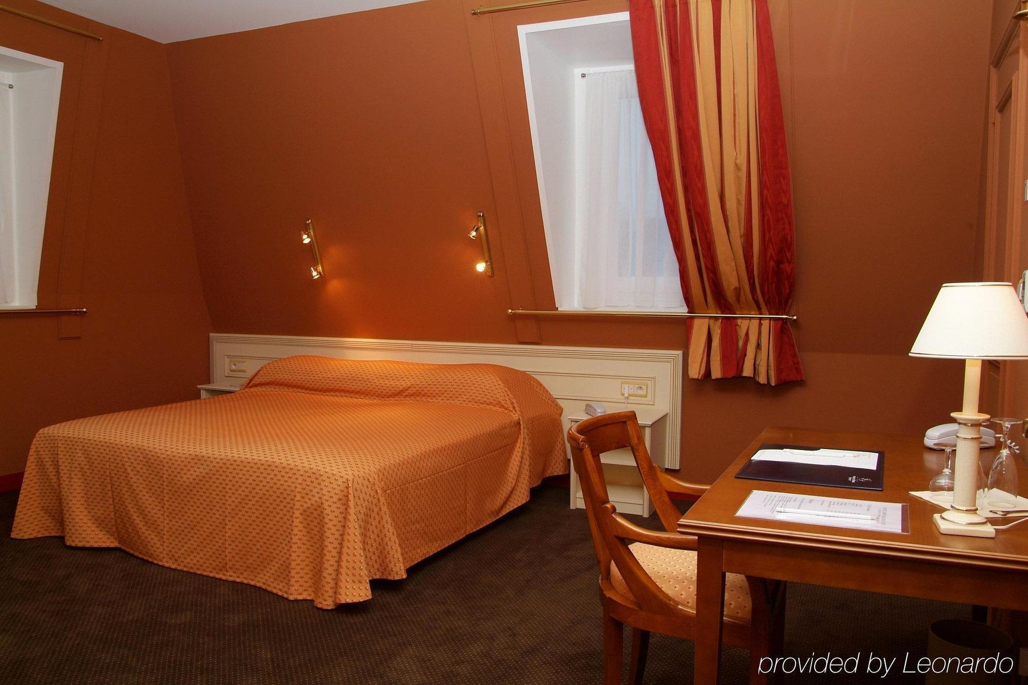 Ermitage Bouquet Hotel Rouen Room photo