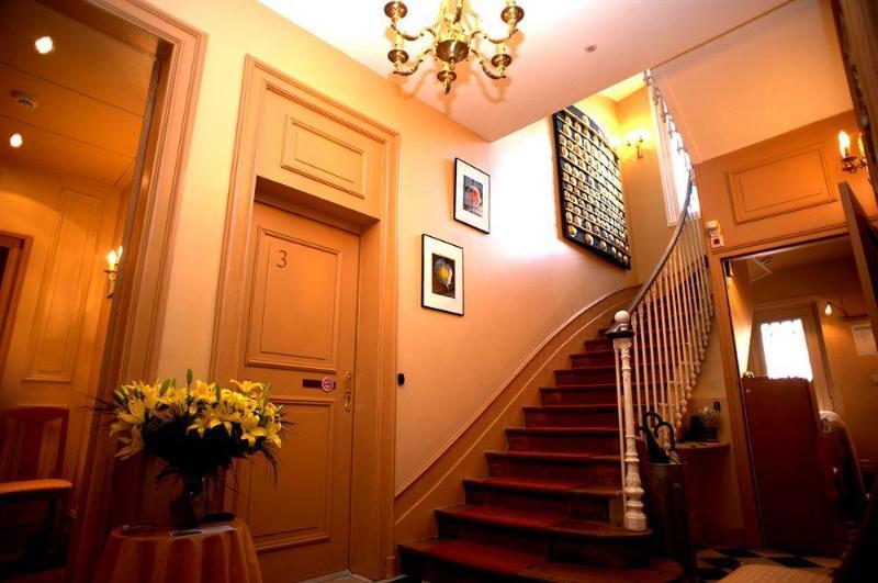 Ermitage Bouquet Hotel Rouen Exterior photo